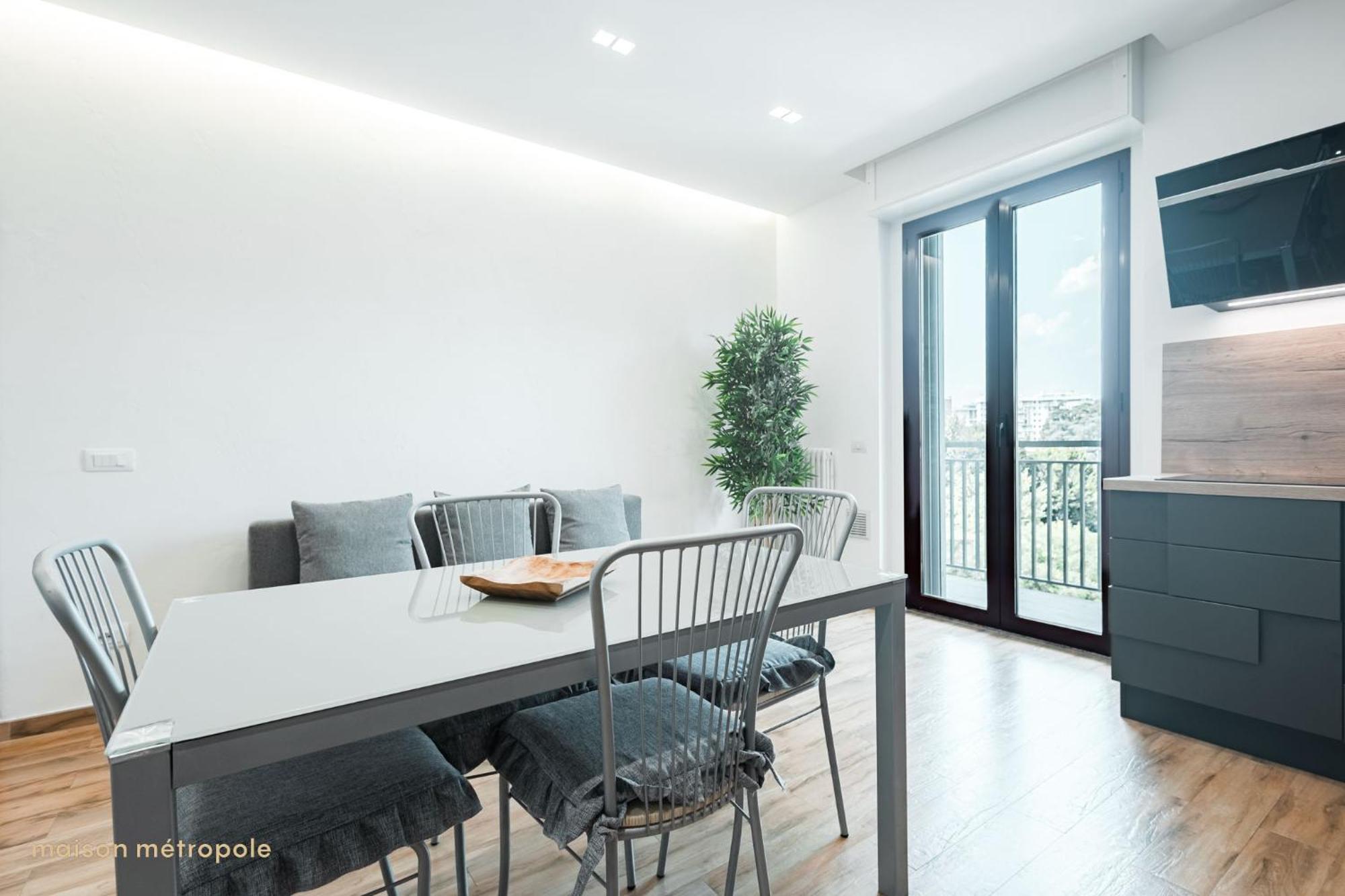 Bonola , Free Parking Appartement